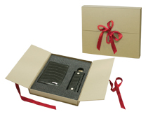 Набор в подарочной коробке: обложка для авто документов, ключница